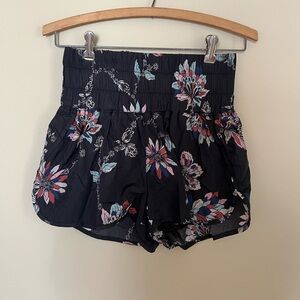 Free people movement way home printed short S